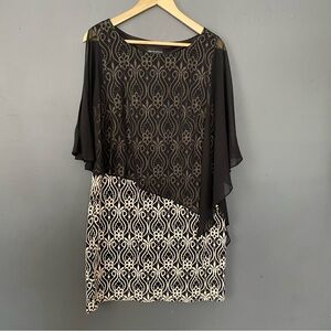 Connected Apparel Black and Cream Asymmetrical Dress